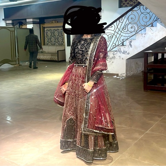 Beautiful Pakistani/Indian Lehnga Choli Brand Jazmin - Picture 10 of 10